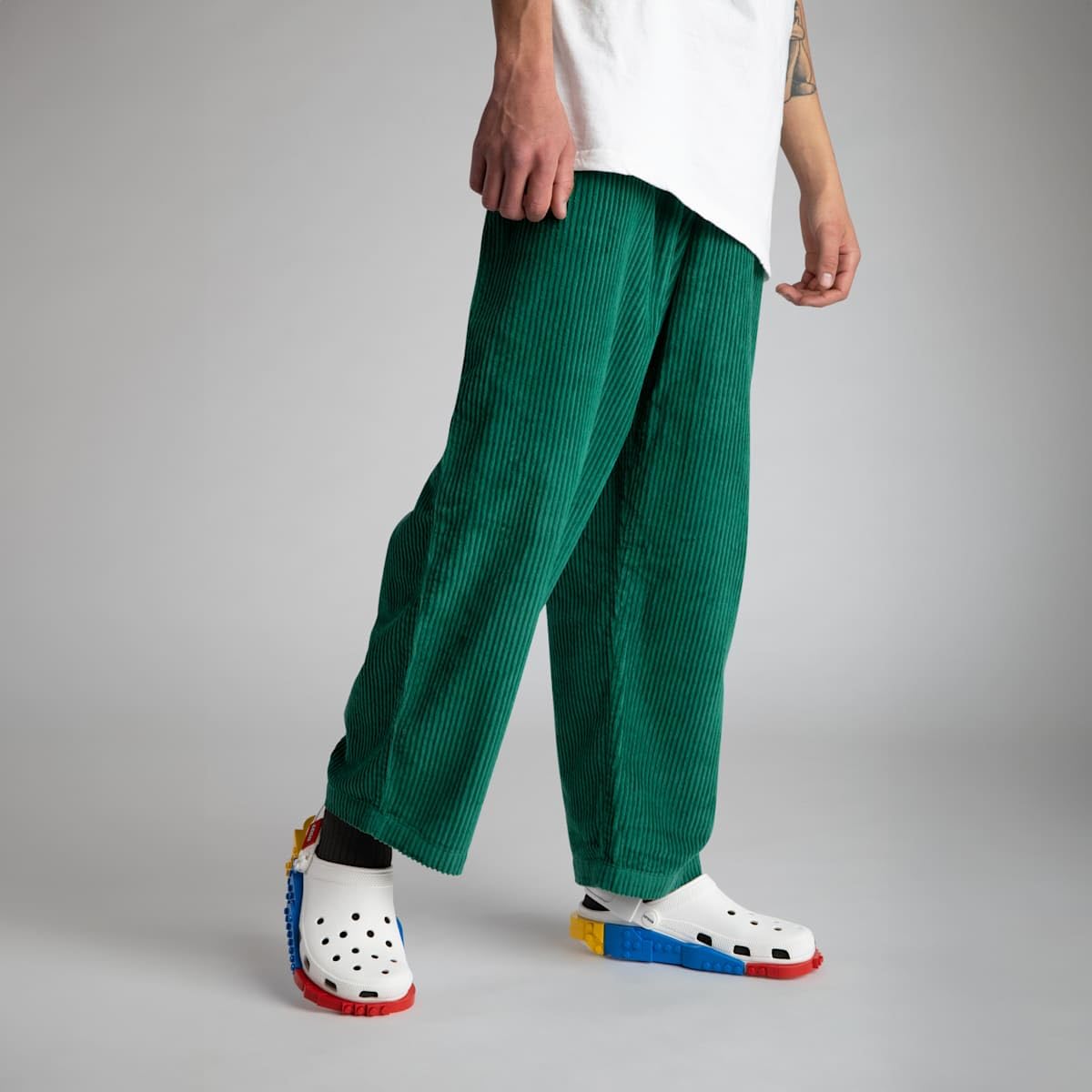 Crocs Unisex-Adult Classic LEGO System Clogs, LEGO Shoes for Women and Men