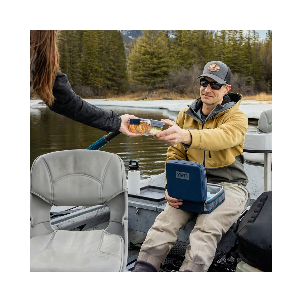 YETI Daytrip 3L insulated soft cooler lunch box in black